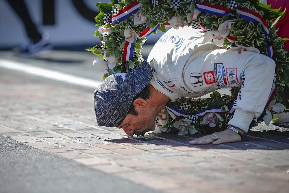 Il vincitore della Indy500 2021, Helio Castroneves, Meyer Shank Racing Honda