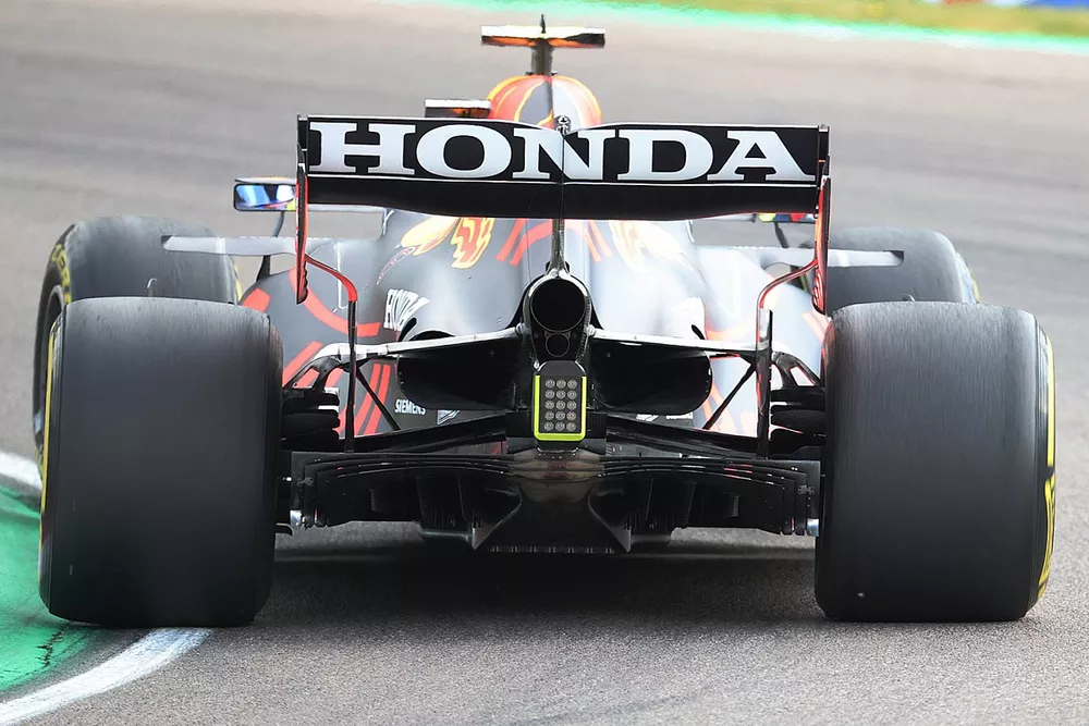 Red Bull Racing RB16B