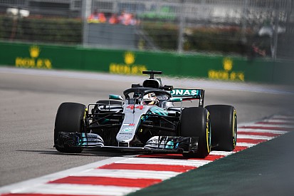 Sochi, Libere 2: le Mercedes fanno il vuoto e Vettel è a mezzo secondo!