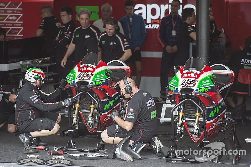 Nouveau châssis et nouveau moteur dans le stand Aprilia