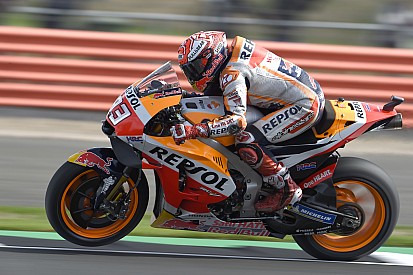 Marquez: "Domani dovrò cercare di limare 2 decimi per essere veloce come Dovizioso e Vinales"
