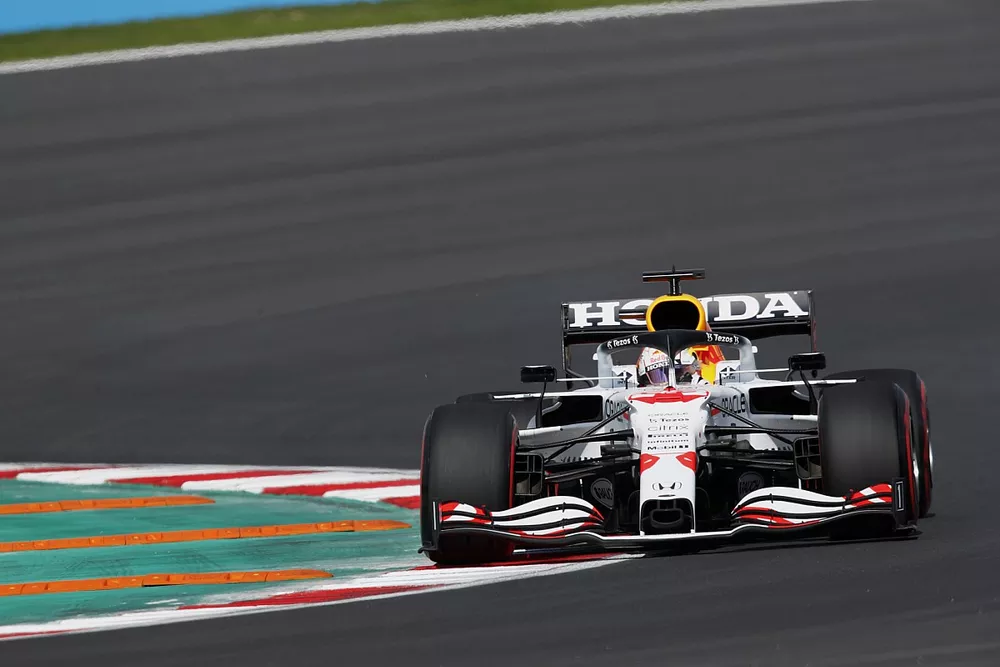 Max Verstappen, Red Bull Racing RB16B