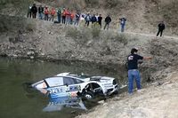 VIDEO: 10 años del hundimiento del coche de Tanak en el Rally México y su rescate