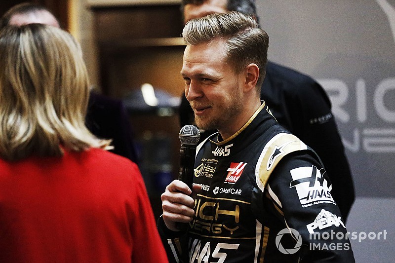 Magnussen hopes F1 changes end