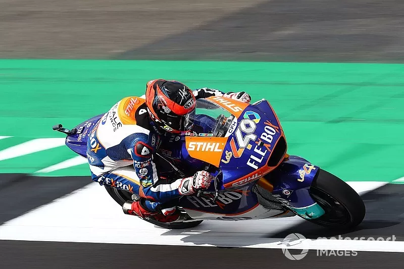 Augusto Fernandez, Pons HP40