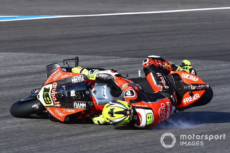 Accidente de Alvaro Bautista, Aruba.it Racing-Ducati Team
