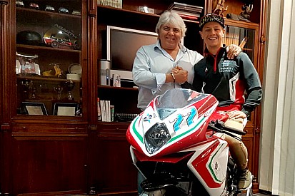 Dominique Aegerter fährt 2019 Moto2 für MV Agusta