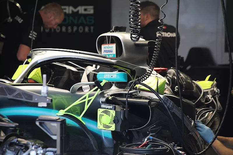 Mercedes AMG F1 W10, engine