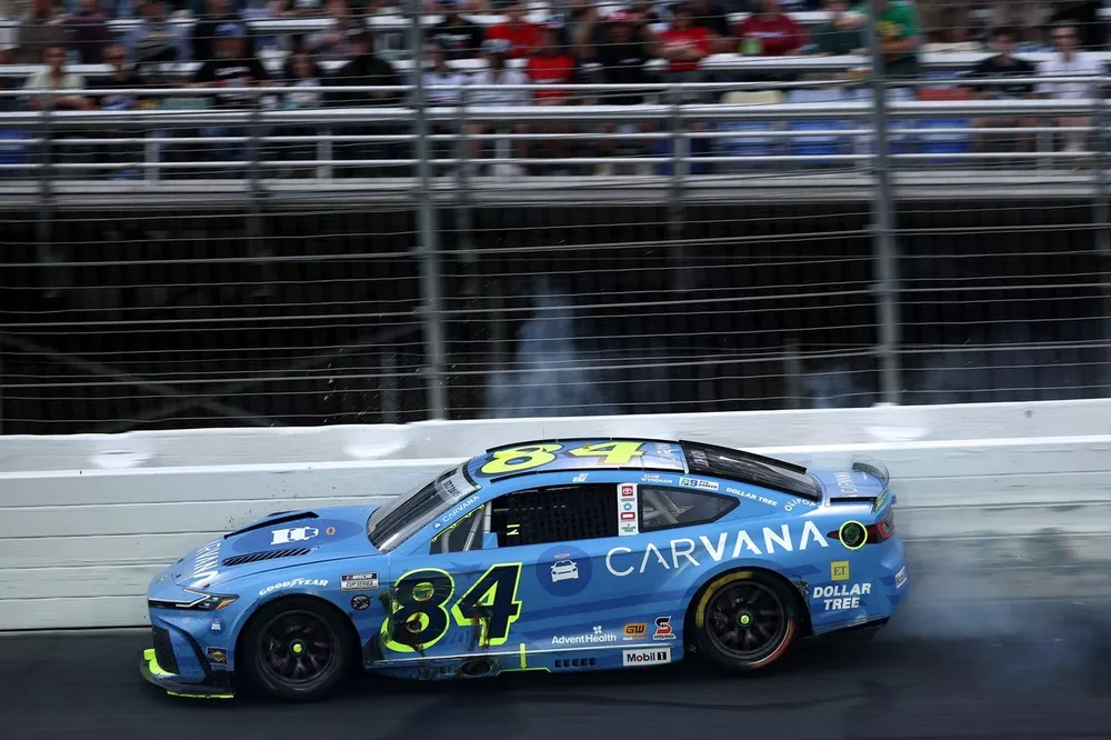 Jimmie Johnson, LEGACY MOTOR CLUB Toyota
