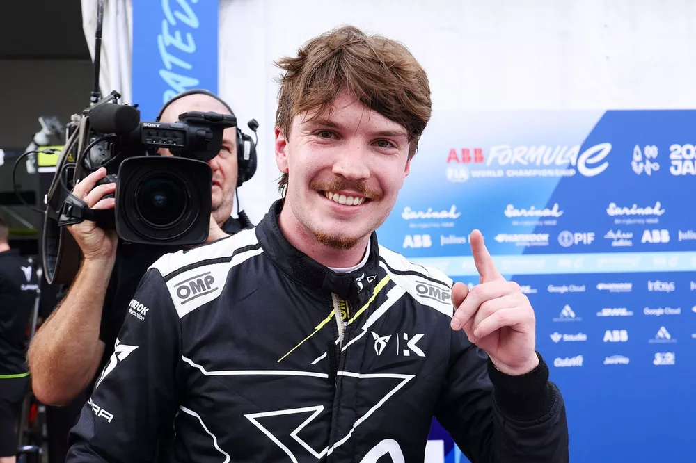 Race winner Dan Ticktum, Kiro Race Co 
