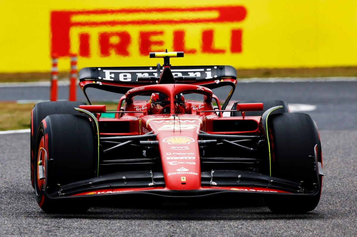 フェラーリ 鈴鹿フォーミュラ 1 VIP ダウンベスト レッド フェラーリ 鈴鹿フォーミュラ 1 VIP ダウンベスト レッド