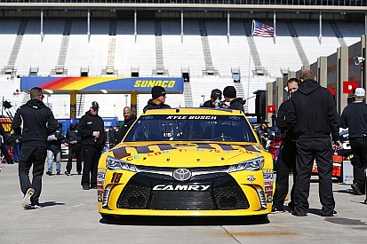 NASCAR Atlanta: Busch-Brothers teilen sich die erste Startreihe