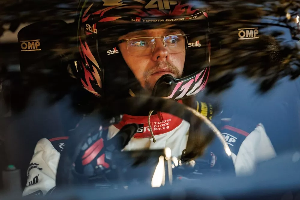 Oliver Solberg, Elliott Edmondson, Toyota Gazoo Racing WRT Toyota GR Yaris Rally1