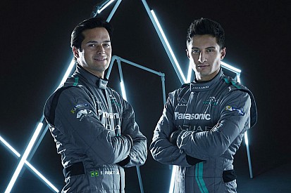 Nelson Piquet Jr rejoint Jaguar Racing