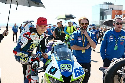 Niki Tuuli da el salto a Moto2 de la mano del SIC Racing