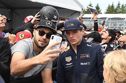 Stewart'tan Verstappen'e: Kazanmak için önce yarışı bitirmelisin