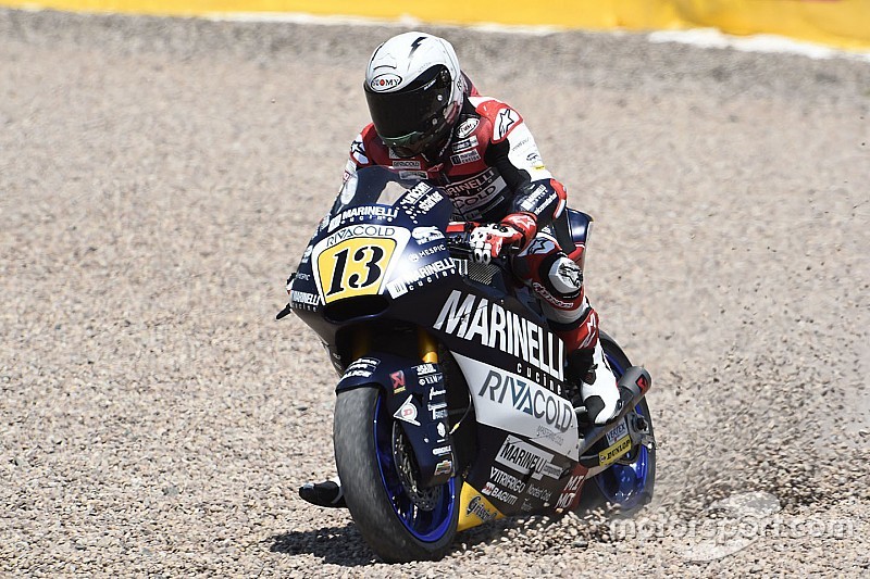 Гонщики MotoGP про Фенаті, якого вигнали з Moto2: таких треба гнати у три шиї