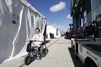 Zanardi teve ferimentos graves na cabeça e passa por cirurgia “delicada”