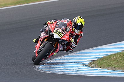 Phillip Island WSBK: Bautista tops Friday practice
