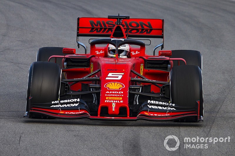 Ferrari, ikinci testte her gün iki sürücüsünü de kullanacak