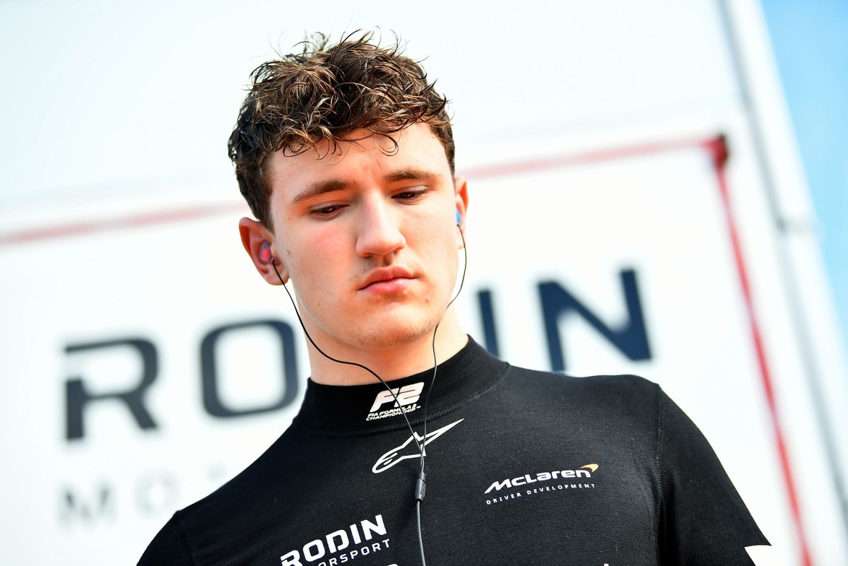 Após saída da McLaren, Dunne se aproxima de acordo com Red Bull visando vaga na F1, diz BBC