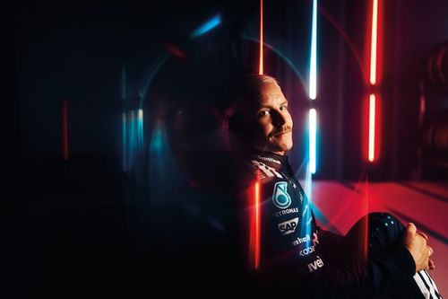 Bottas "merece un asiento de piloto" y Wolff espera que "se abra la puerta"