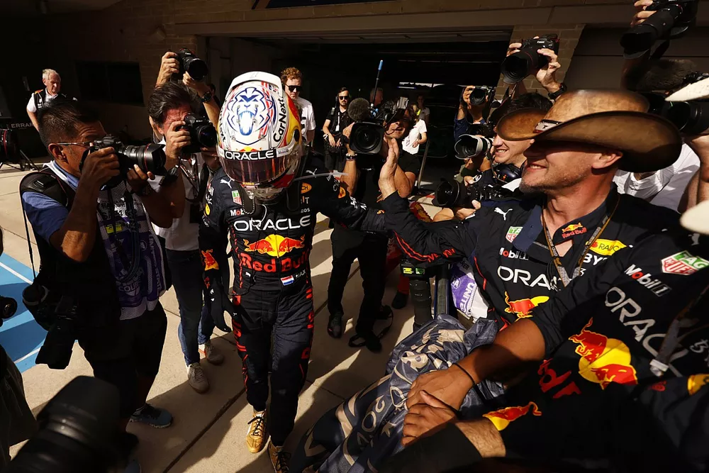 Max Verstappen, Red Bull Racing, 1st position, celebrates with his team on arrival in Parc Ferme