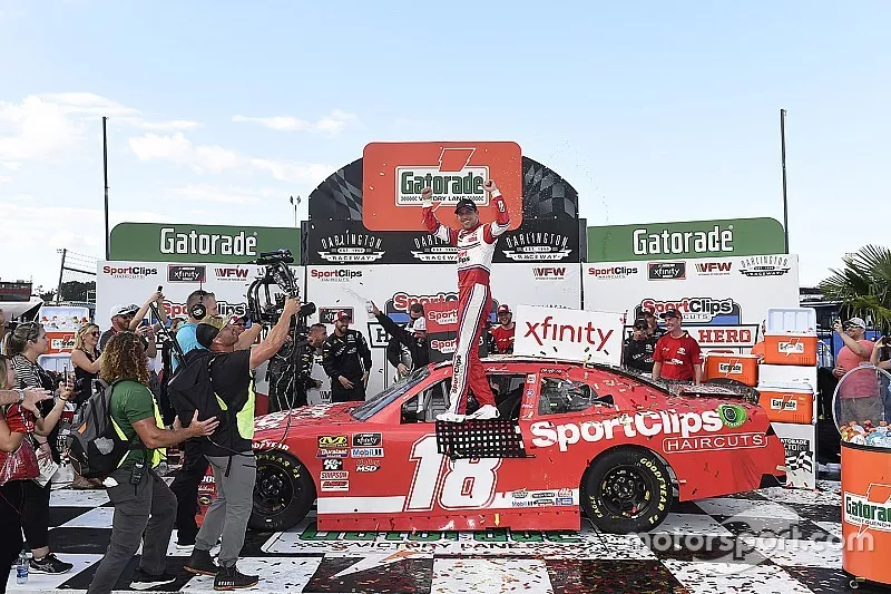 Race Winner Denny Hamlin, Joe Gibbs Racing, Toyota Supra