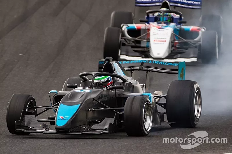 S5000 test at Phillip Island