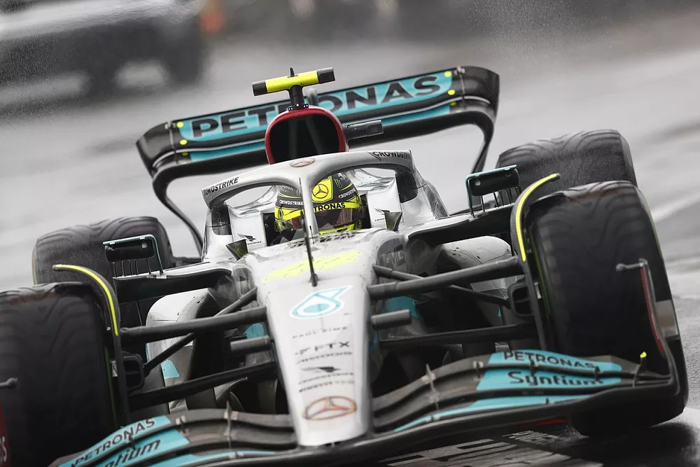 Lewis Hamilton, Mercedes W13