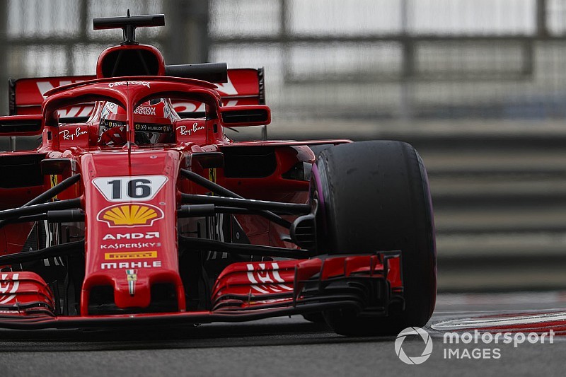 Leclerc destaca experiência “emocional” em 1º dia na Ferrari