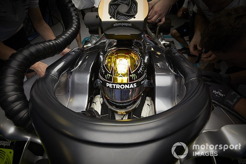 Vídeo: la peligrosa maniobra por la que Hamilton solo recibió una reprimenda