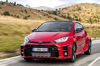 Irmão do GR Corolla deve receber câmbio automático e mais potência