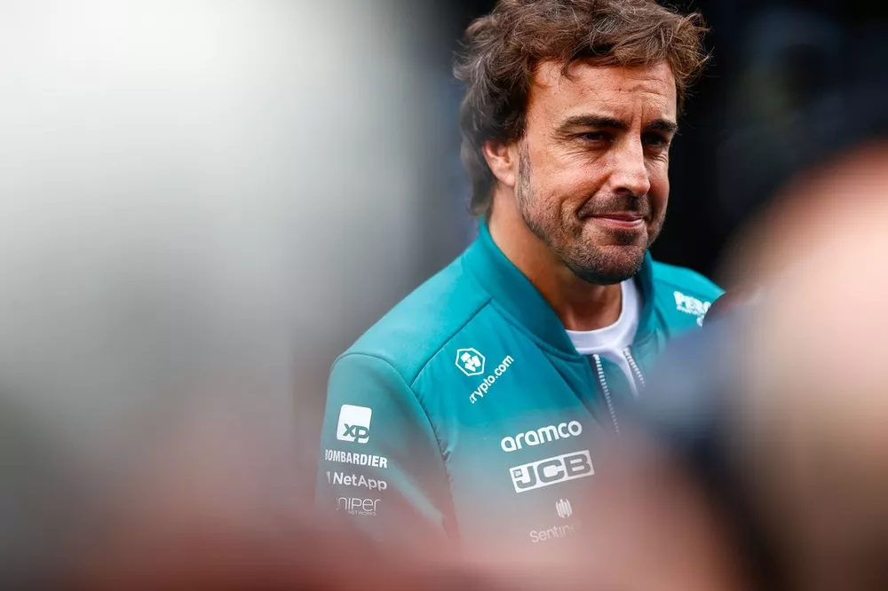 Fernando Alonso, Aston Martin F1 Team