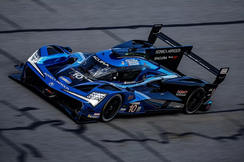 #10 Wayne Taylor Racing with Andretti Acura ARX-06: Ricky Taylor, Filipe Albuquerque, Brendon Hartley, Marcus Ericsson