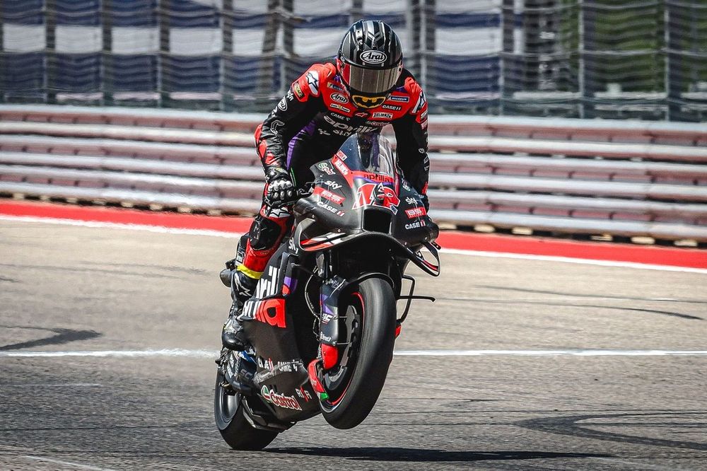 Maverick Viñales, Aprilia Racing Team
