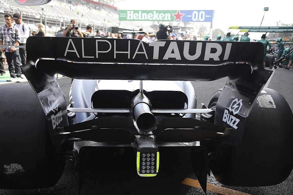 AlphaTauri AT03 rear wing