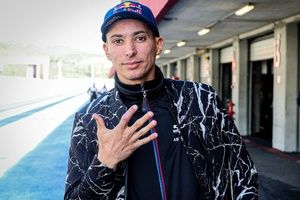 Así adapta Toprak su pilotaje en WSBK con su lesión en el dedo