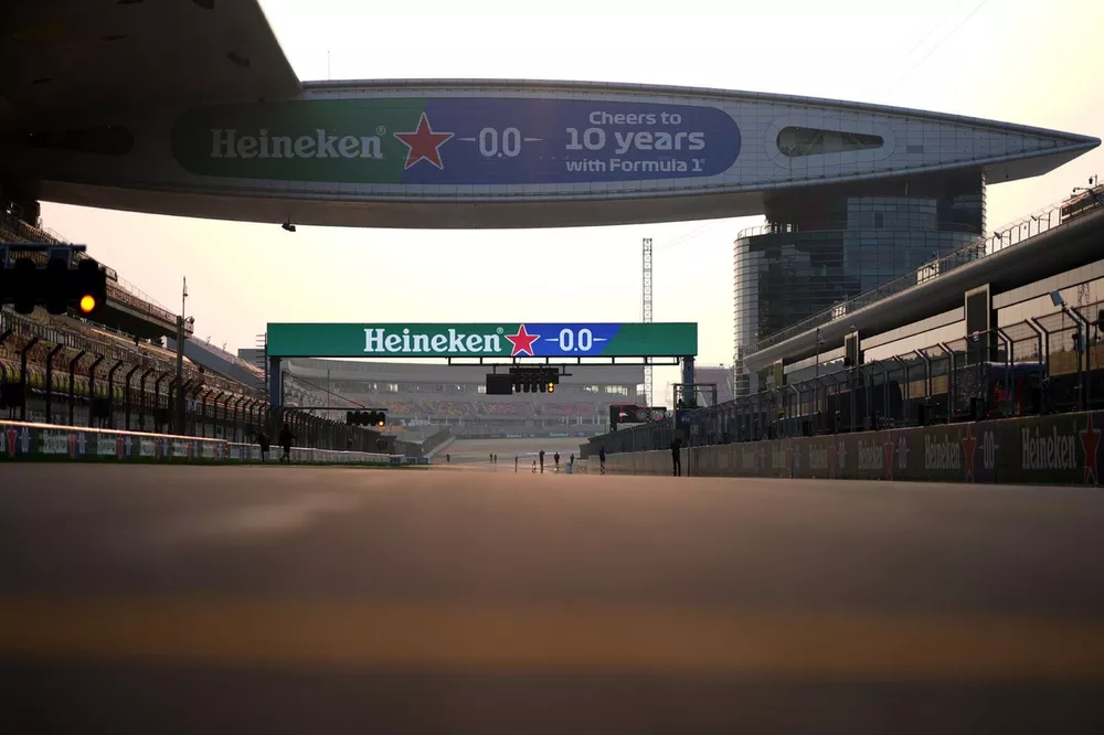 Main straight