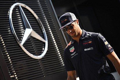 Ricciardo : Si ce n'est Mercedes ou Ferrari, c'est donc Red Bull