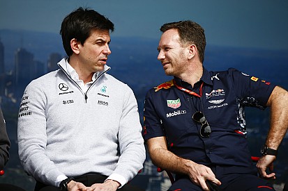 "Red Bull, 3 motor sınırı için kendisini suçlamalı"
