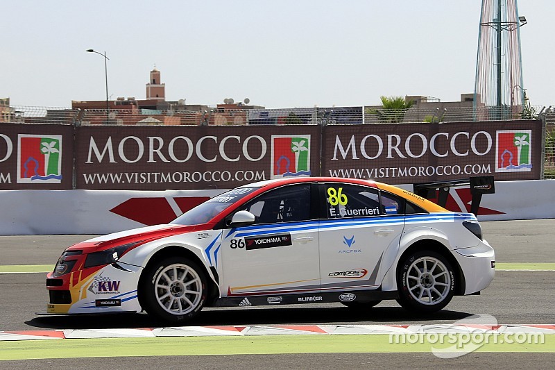 wtcc-marrakesh-2017-esteban-guerrieri-campos-racing-chevrolet-rml-cruze-tc1.jpg