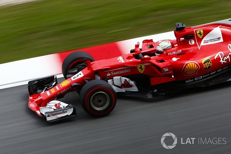 A Ferrari megerősítette, hogy Vettel motorhiba miatt állt meg az időmérőn