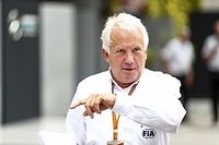 FIA explica causa do acidente de Grosjean com tampa 