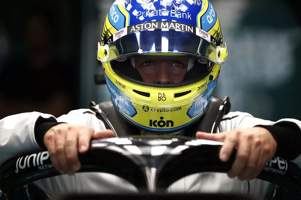 Fernando Alonso, Aston Martin AMR23 