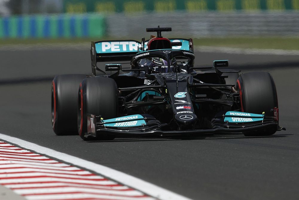 Lewis Hamilton, Mercedes W12