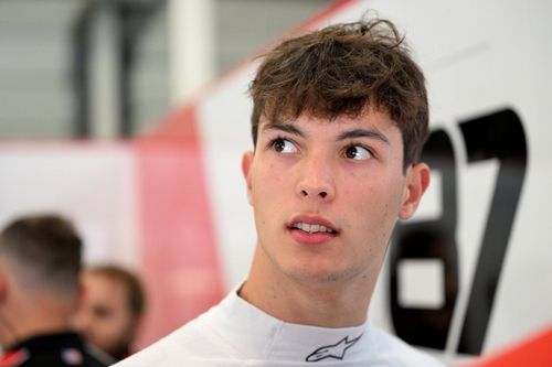 F1: Bearman é punido em 10 posições no grid de Silverstone por infração de bandeira vermelha; entenda