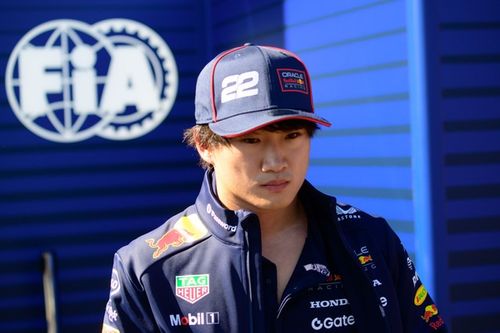 F1 - Villeneuve faz análise enfática sobre Tsunoda: "Ele só chegou lá por causa da Honda"