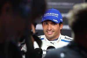F1: Sainz coloca Baku 2025 como o "melhor pódio" de sua carreira