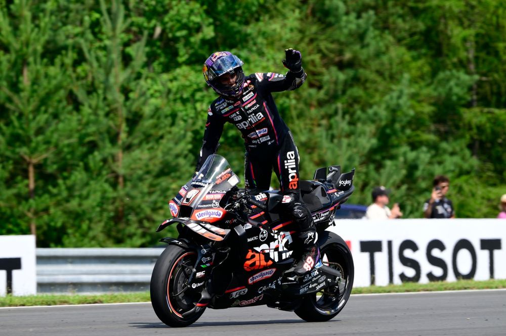 Jorge Mart&iacute;n, Aprilia Racing